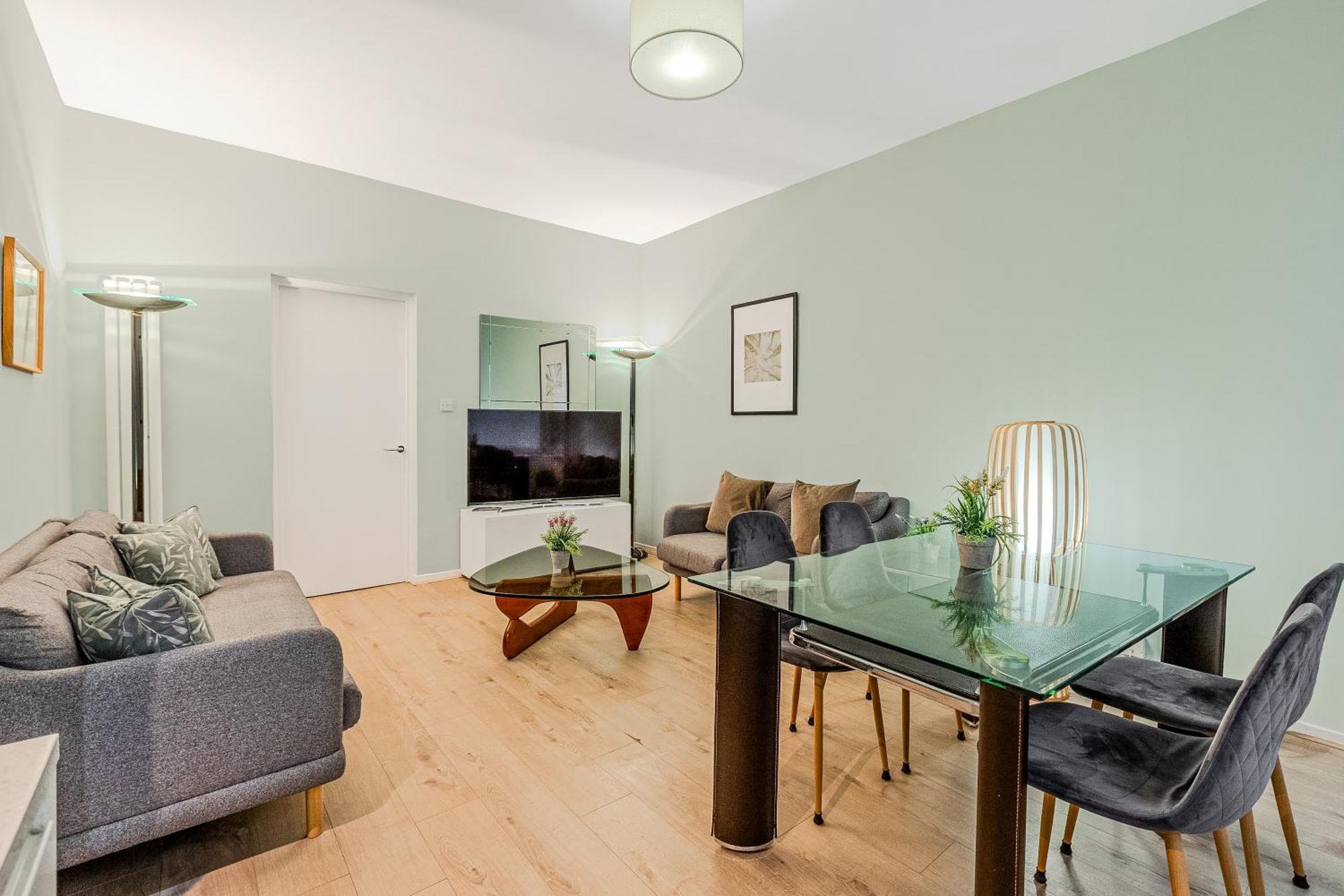 Stunning Central 2Br Flat Btw Soho & Covent Garden London Eksteriør bilde